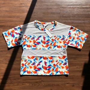 BCBGeneration BLOUSE - SIZE M/L - WHITE W/ FLORAL, BCBG